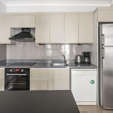 Central And Refreshing Flat In Beyoglu Apartment อิสตันบูล ภายนอก รูปภาพ